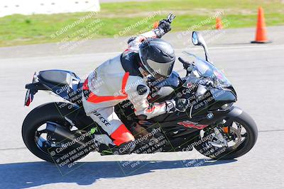 media/Jan-20-2023-Fastrack Riders (Fri) [[f2ad32aba3]]/Level 1/session 3 turn 9/